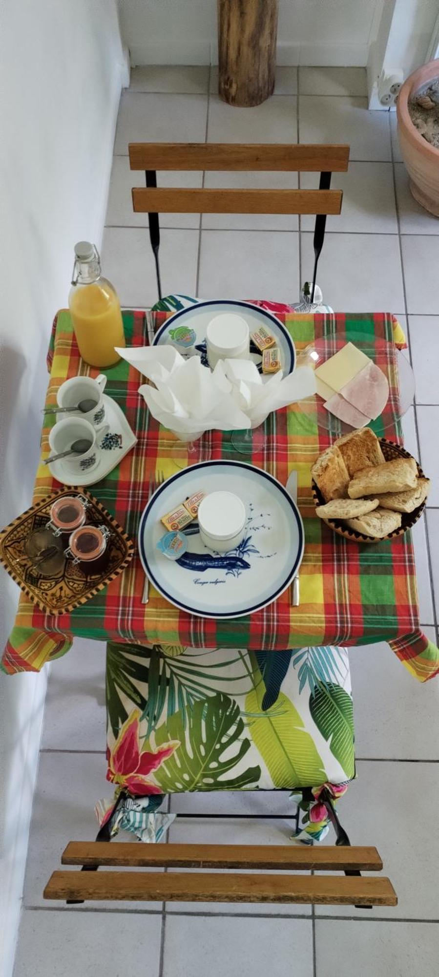 La Casanat Bed & Breakfast Montgiscard ภายนอก รูปภาพ